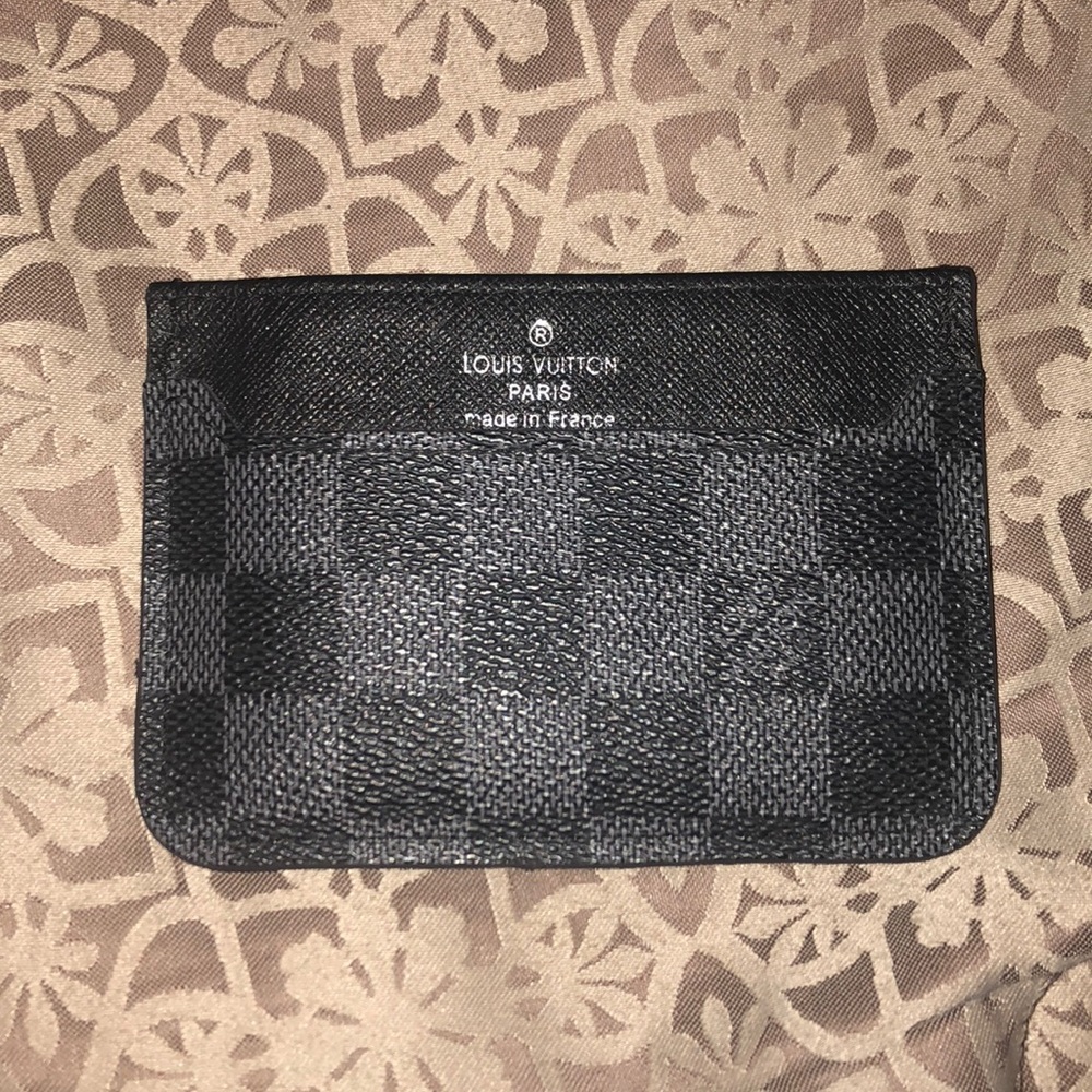 Louis vuttion wallet